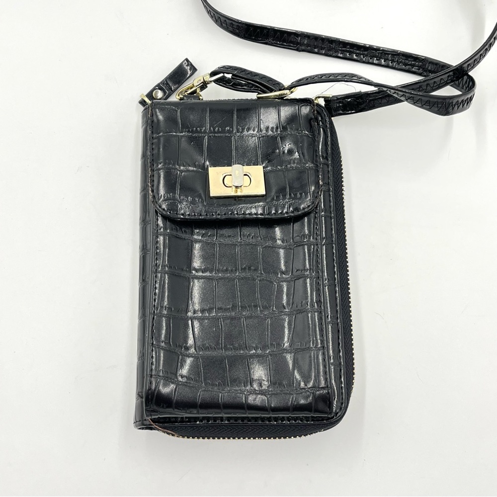 Black Croc-Embossed Crossbody Wallet (B0001)